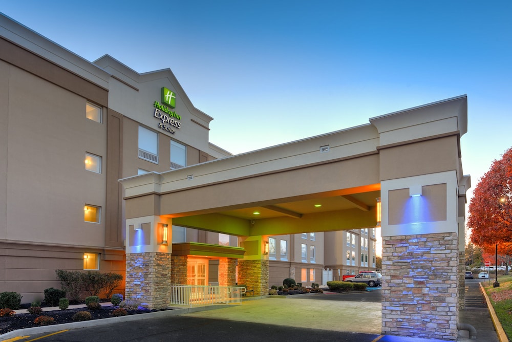 holiday inn express and suites west long branch eatontown