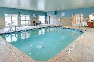 holiday inn express and suites west long branch eatontown