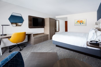 holiday inn express and suites williamsburg by ihg