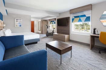 holiday inn express and suites williamsburg by ihg