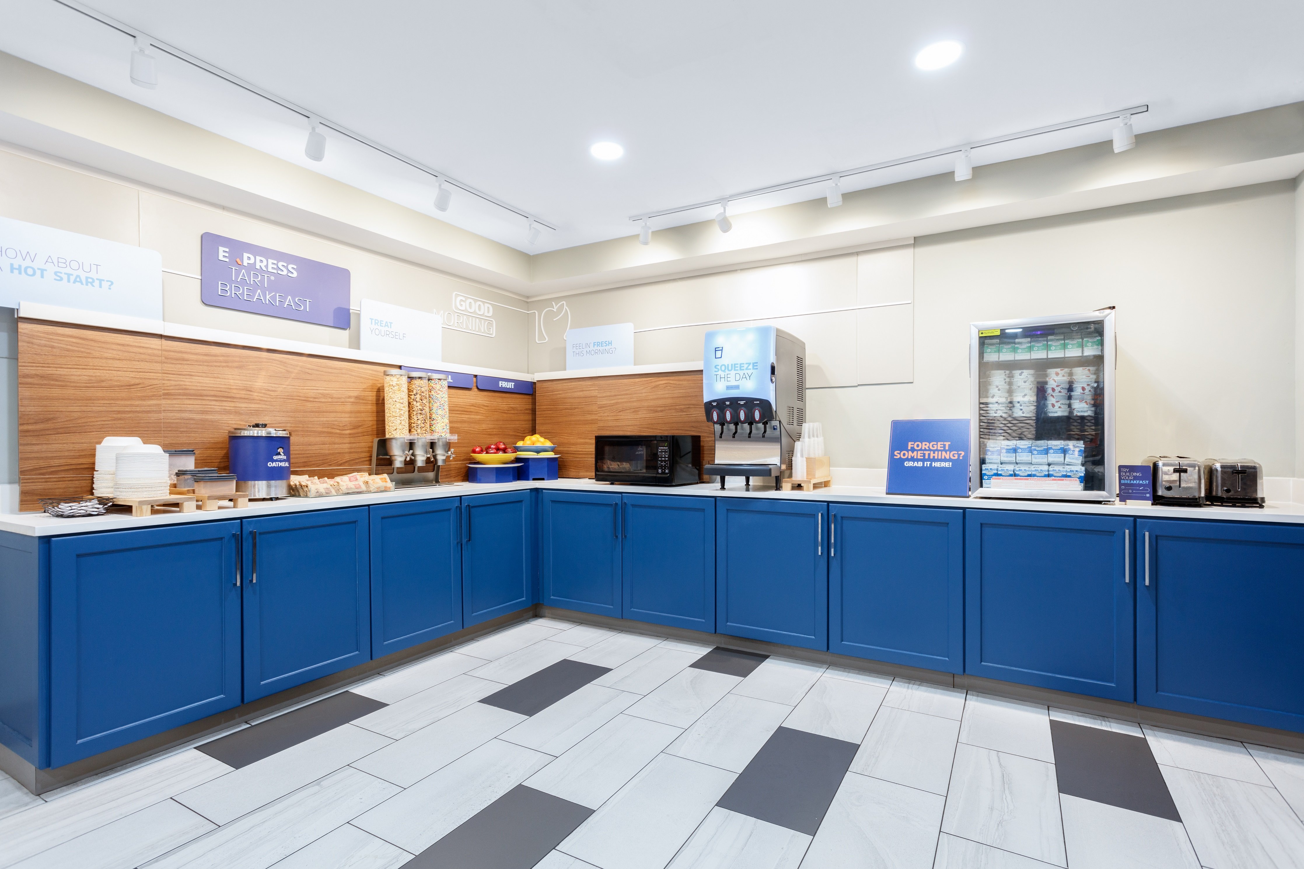 holiday inn express and suites williamsburg by ihg