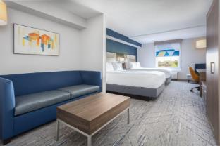 holiday inn express and suites williamsburg by ihg