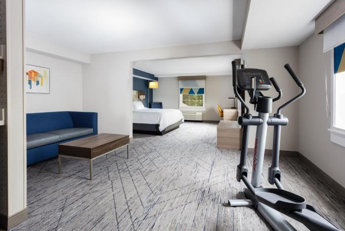 holiday inn express and suites williamsburg by ihg