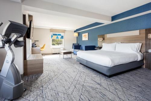 holiday inn express and suites williamsburg by ihg