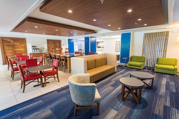 Holiday Inn Express Hotel & Suites Wilmington-University Ctr By Ihg,North Carolina>>Wilmington,3 star