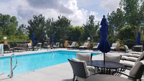 holiday inn express hotel and suites wilmington university ctr by ihg