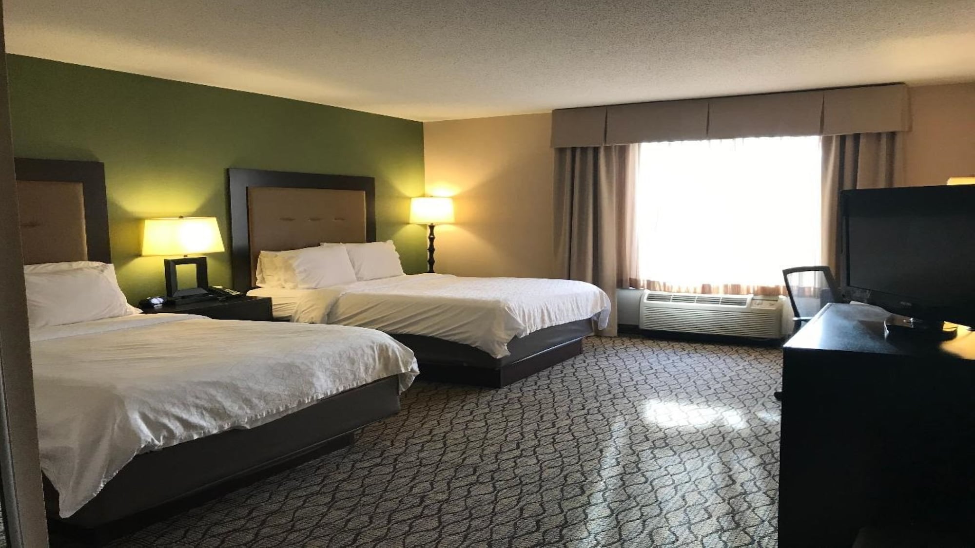 holiday inn express hotel and suites winchester by ihg