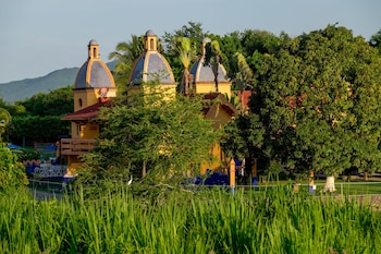 canadian resorts nuevo vallarta