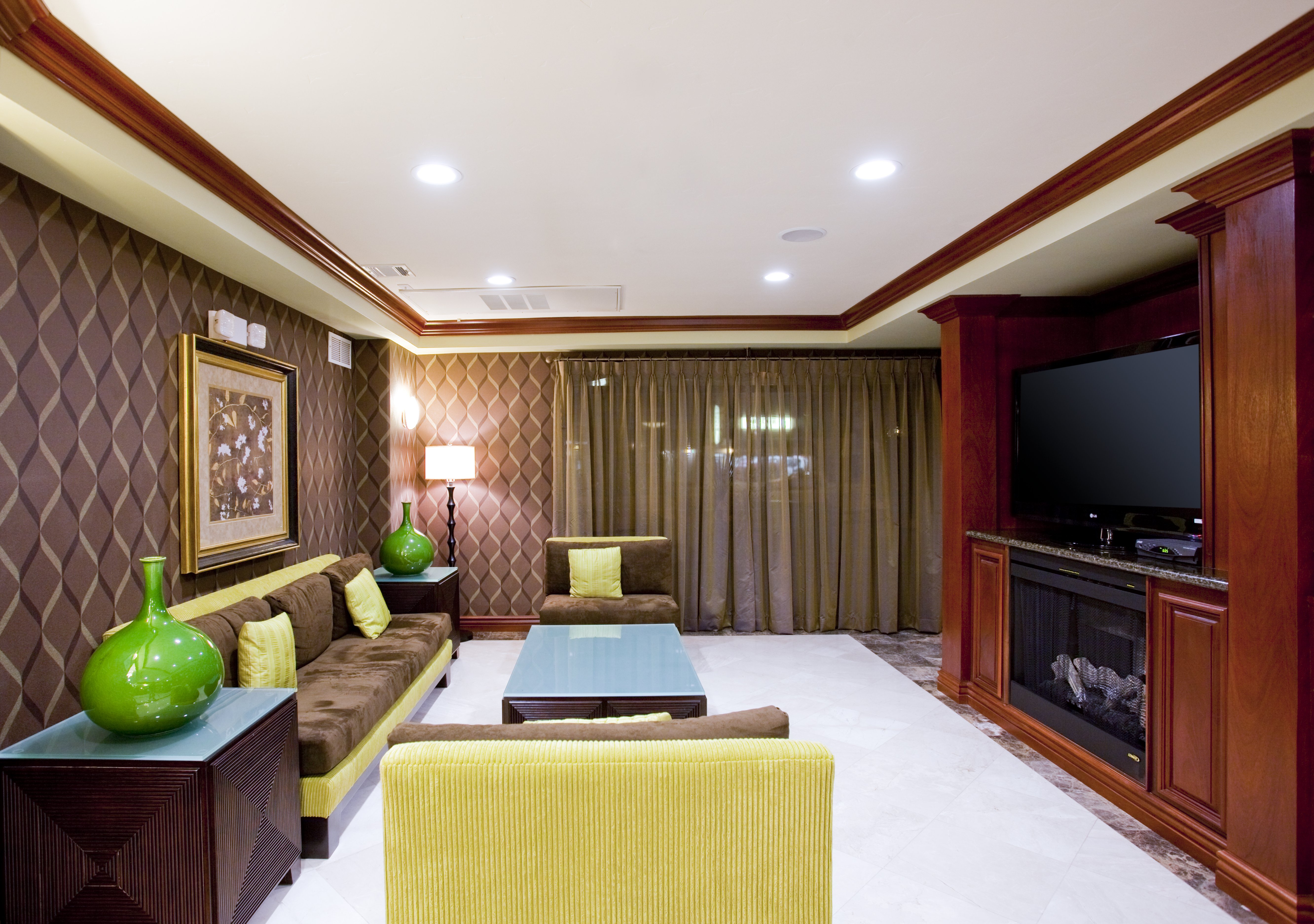 holiday inn express hotel and suites woodland hills by ihg