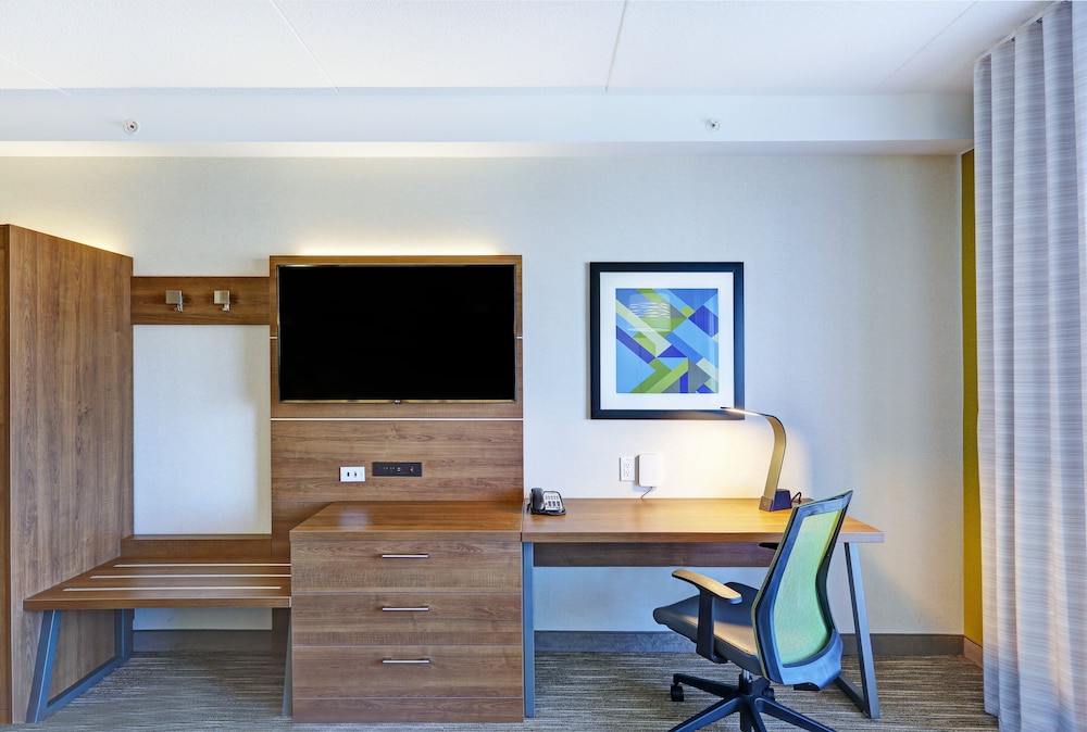 holiday inn express and suites woodstock south by ihg