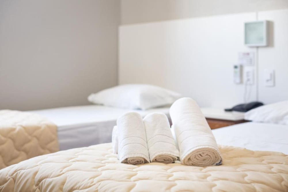 hotel lunes