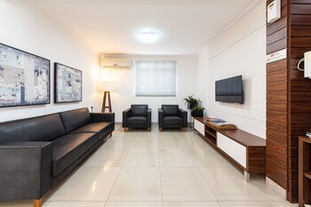 hotel lunes