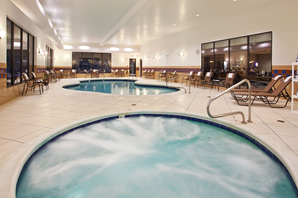 holiday inn express and suites zanesville north by ihg