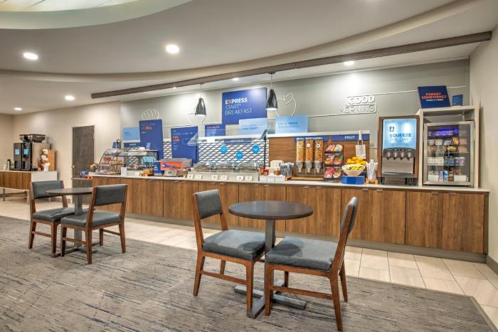 holiday inn express and suites zanesville north by ihg