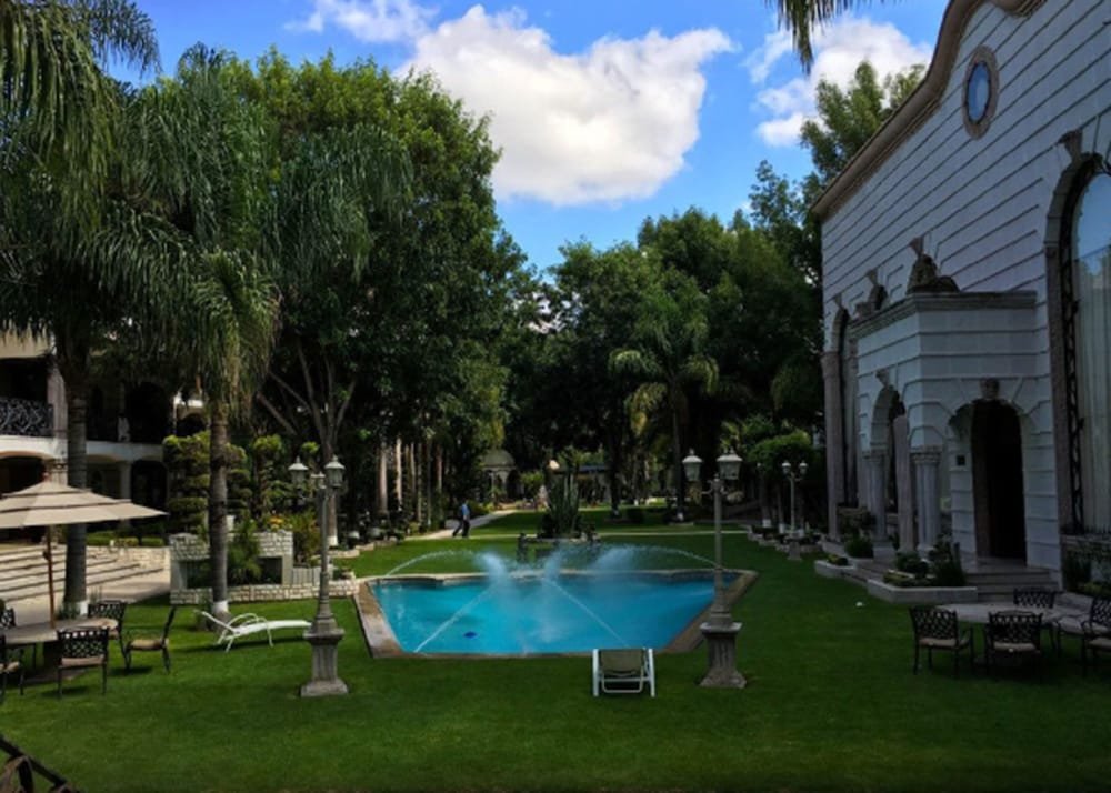 hotel villa florencia