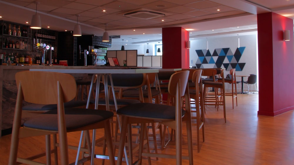 holiday inn express london stansted airport by ihg
