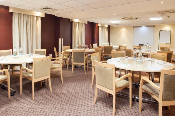 holiday inn express london stansted airport by ihg