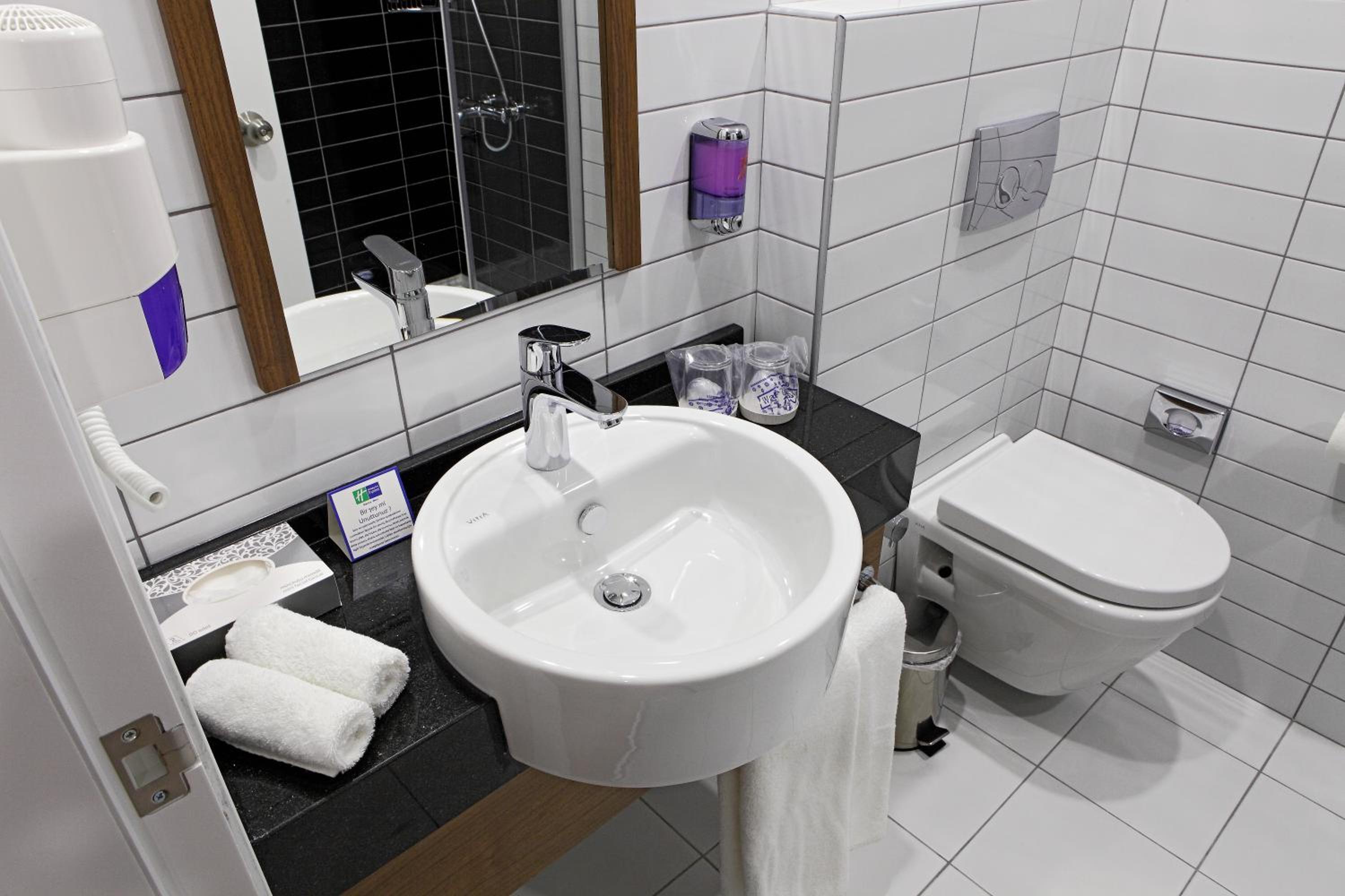 holiday inn express manisa west by ihg