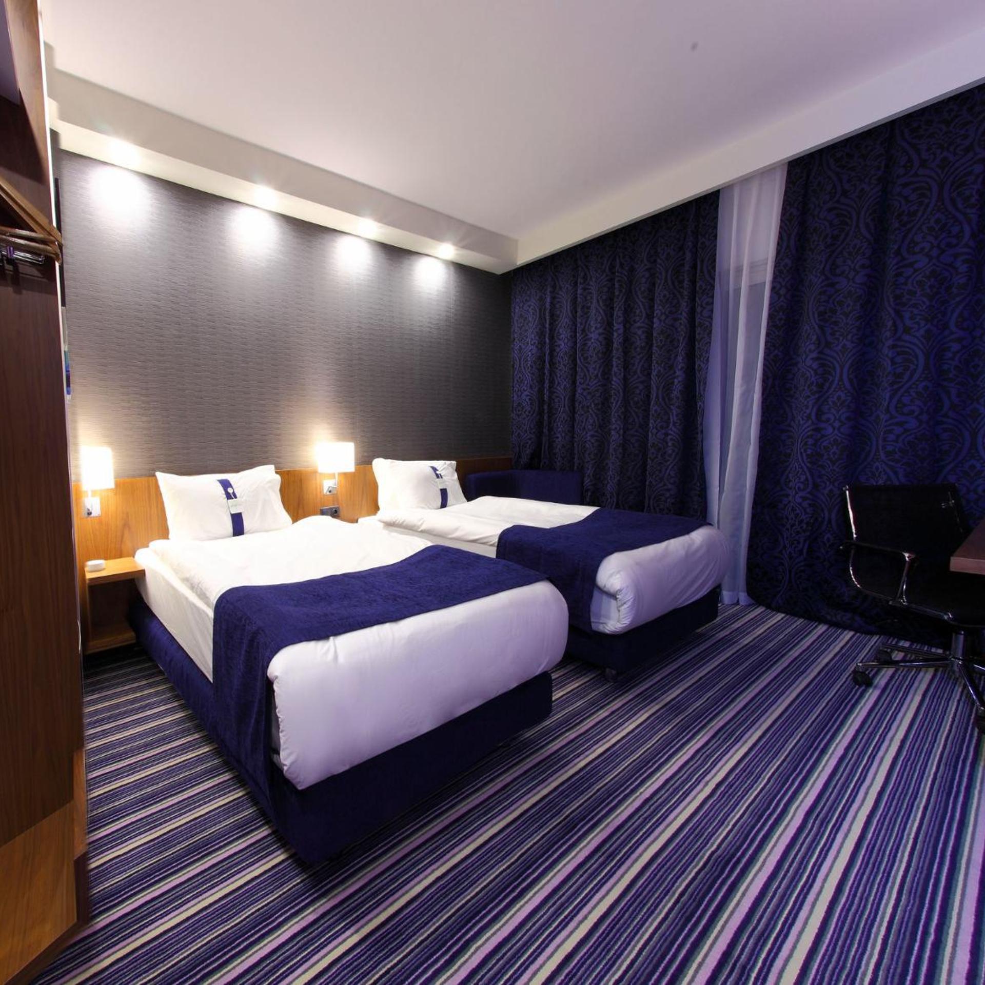holiday inn express manisa west by ihg
