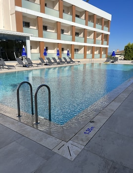 Holiday Inn Express Manisa - West By Ihg,Manisa>>Izmir,4 star