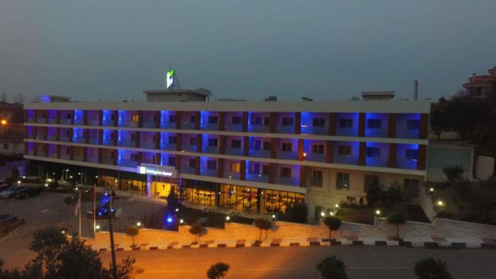 holiday inn express manisa west by ihg