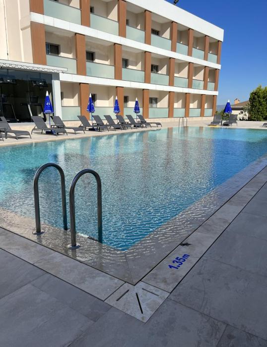 holiday inn express manisa west by ihg