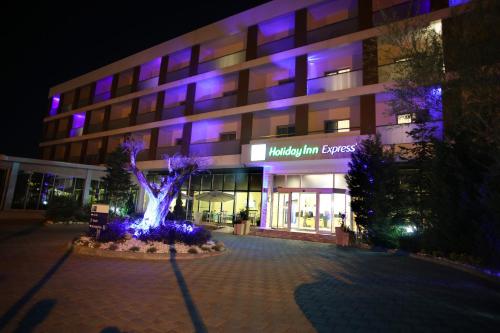 holiday inn express manisa west by ihg