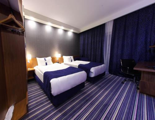 holiday inn express manisa west by ihg