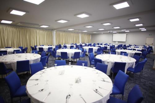 holiday inn express manisa west by ihg