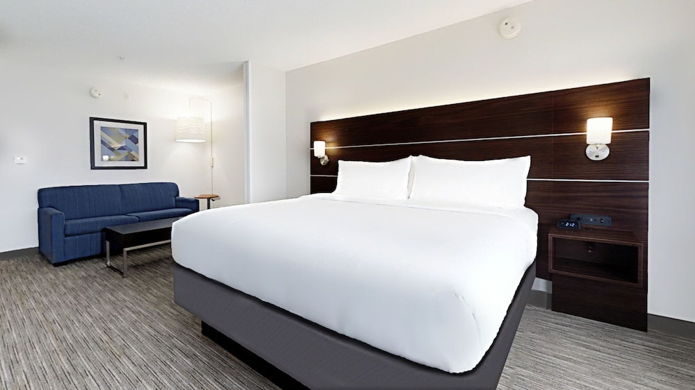holiday inn express new orleans east by ihg