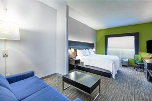 holiday inn express new orleans east by ihg