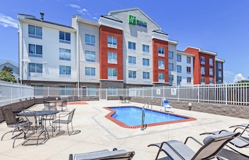 Holiday Inn Express New Orleans East By Ihg,New Orleans>>Harvey,3 star