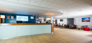 holiday inn express newport by ihg