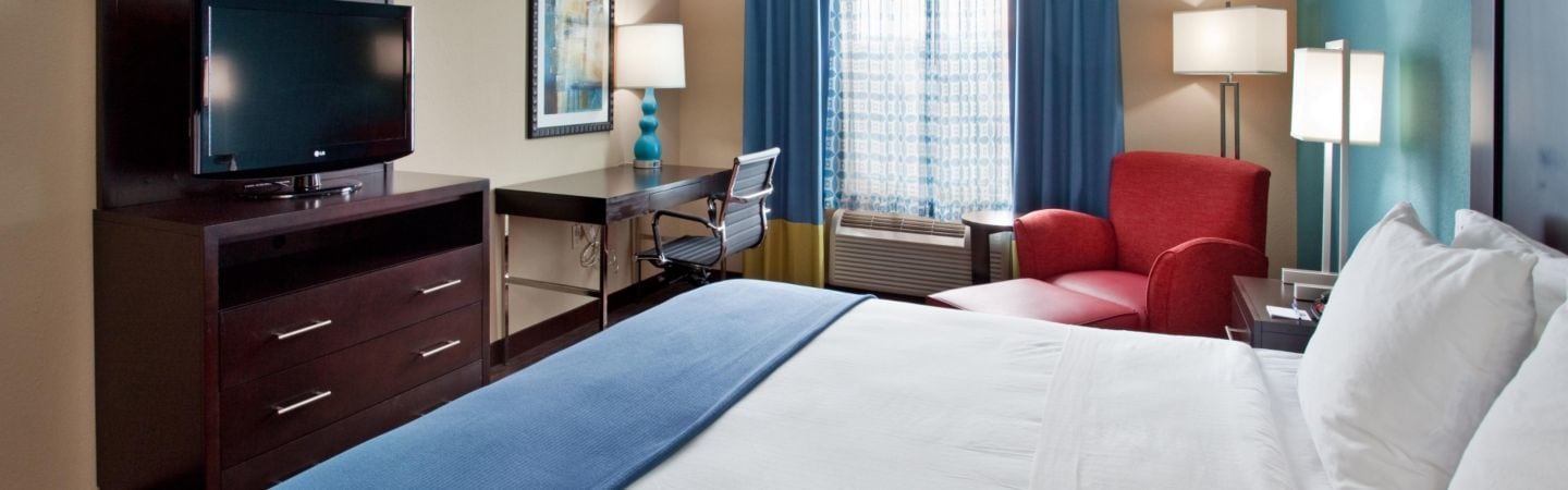 holiday inn express and suites north kansas city