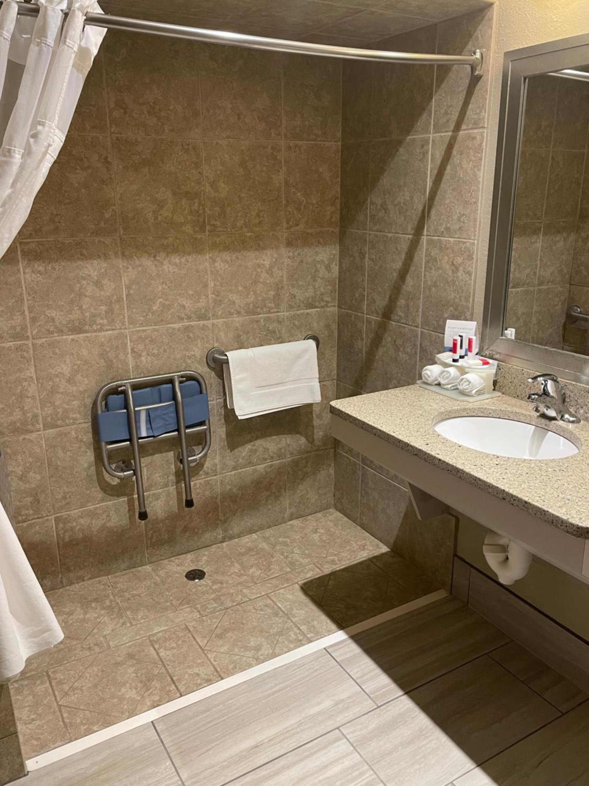 spark by hilton la crosse onalaska
