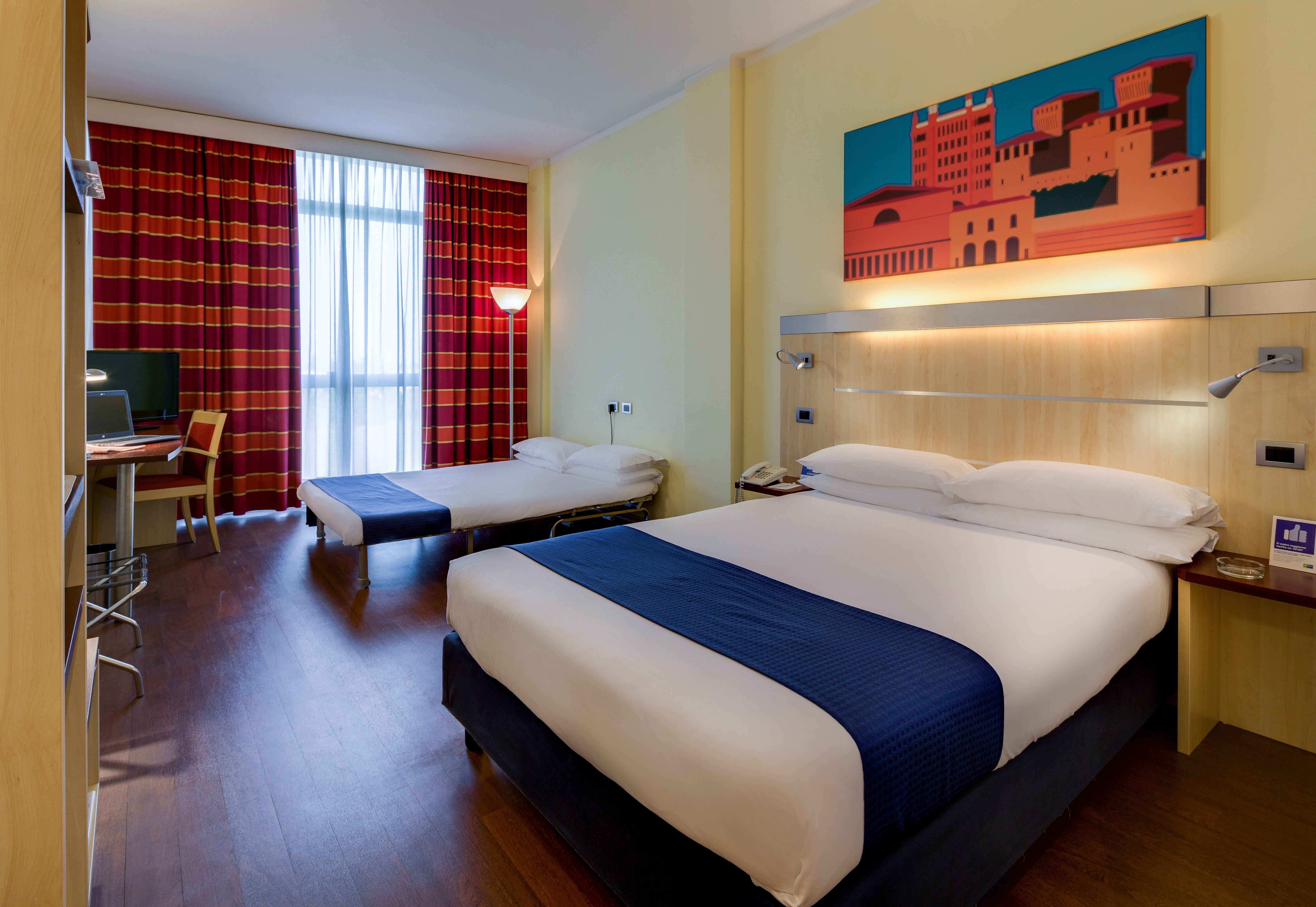 holiday inn express parma by ihg