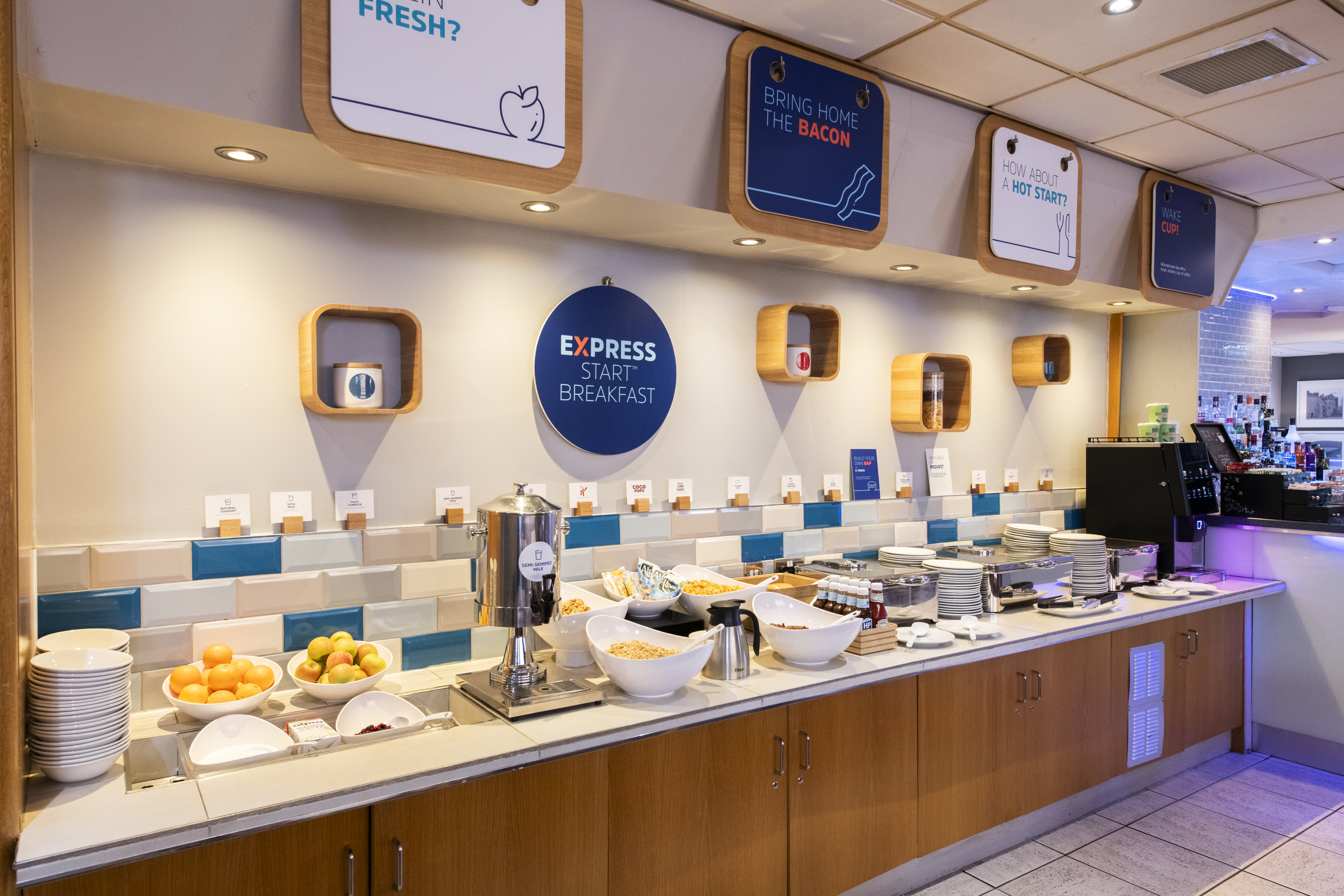 holiday inn express perth by ihg
