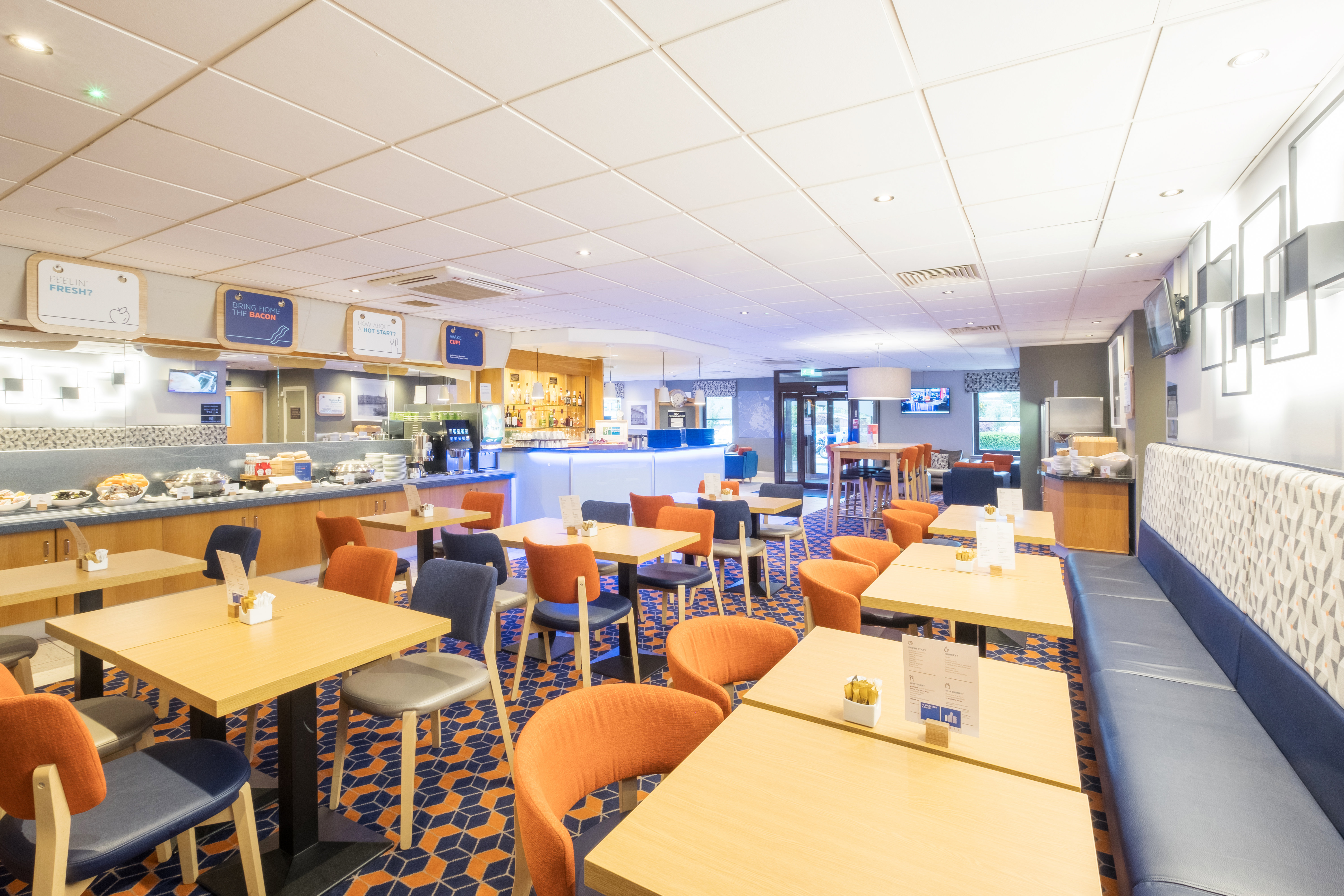 holiday inn express perth by ihg