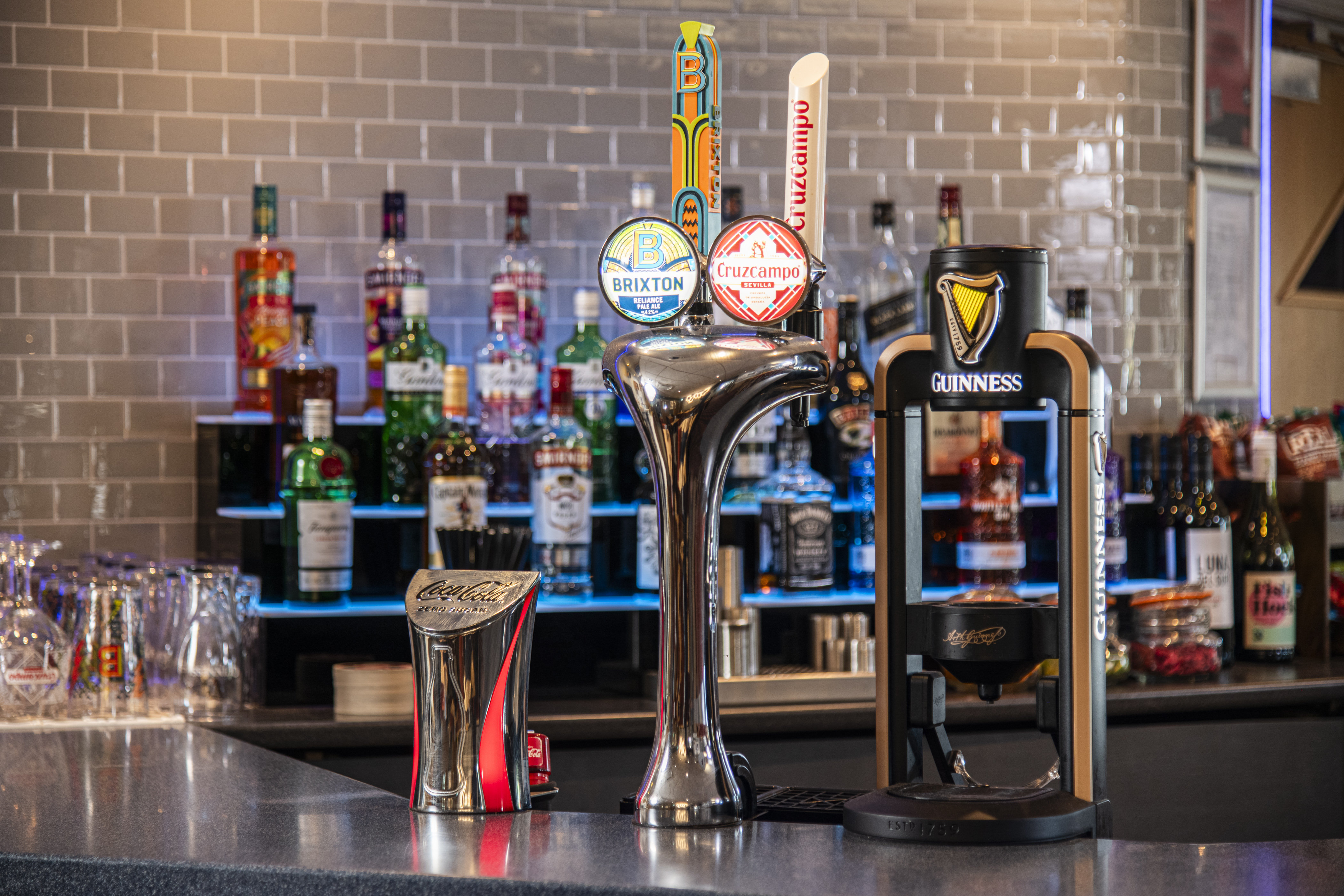 holiday inn express perth by ihg