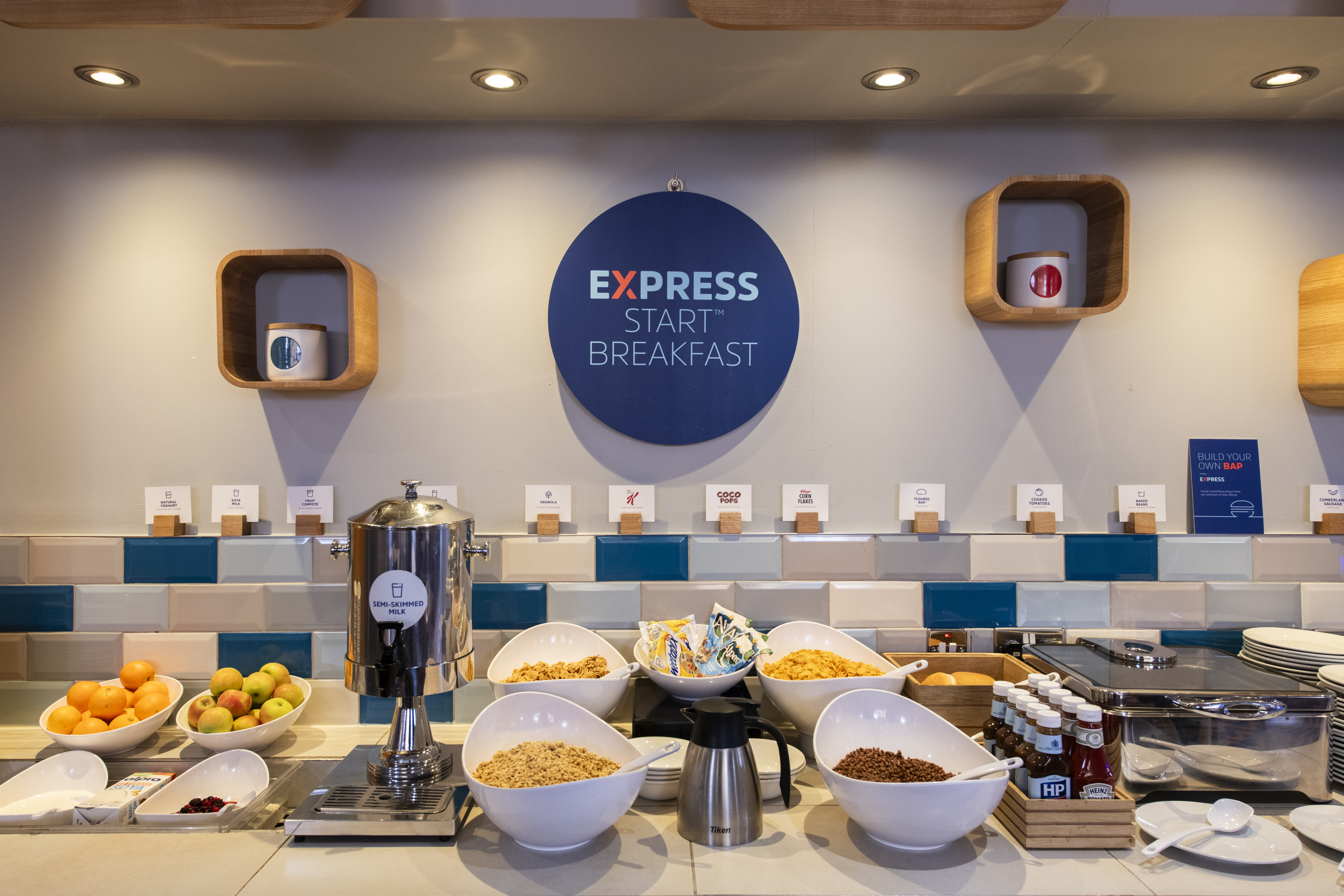 holiday inn express perth by ihg