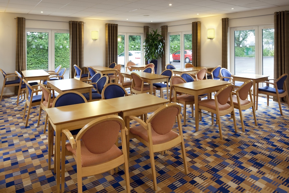 holiday inn express peterborough by ihg
