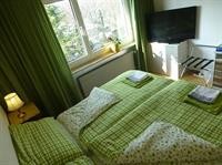 B&B Pappelweg - 2,Basel>>Arlesheim,2 star