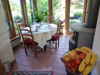 B&B Pappelweg - 2,Basel>>Arlesheim,2 star