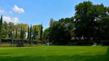 Hotel Real Home,Tula De Allende>>Pachuca,3 star