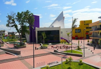 Hotel Cervantino,Tuxtla Chico>>Tapachula,3 star