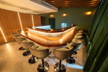 flowsuites condesa adults only