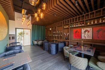 flowsuites condesa adults only