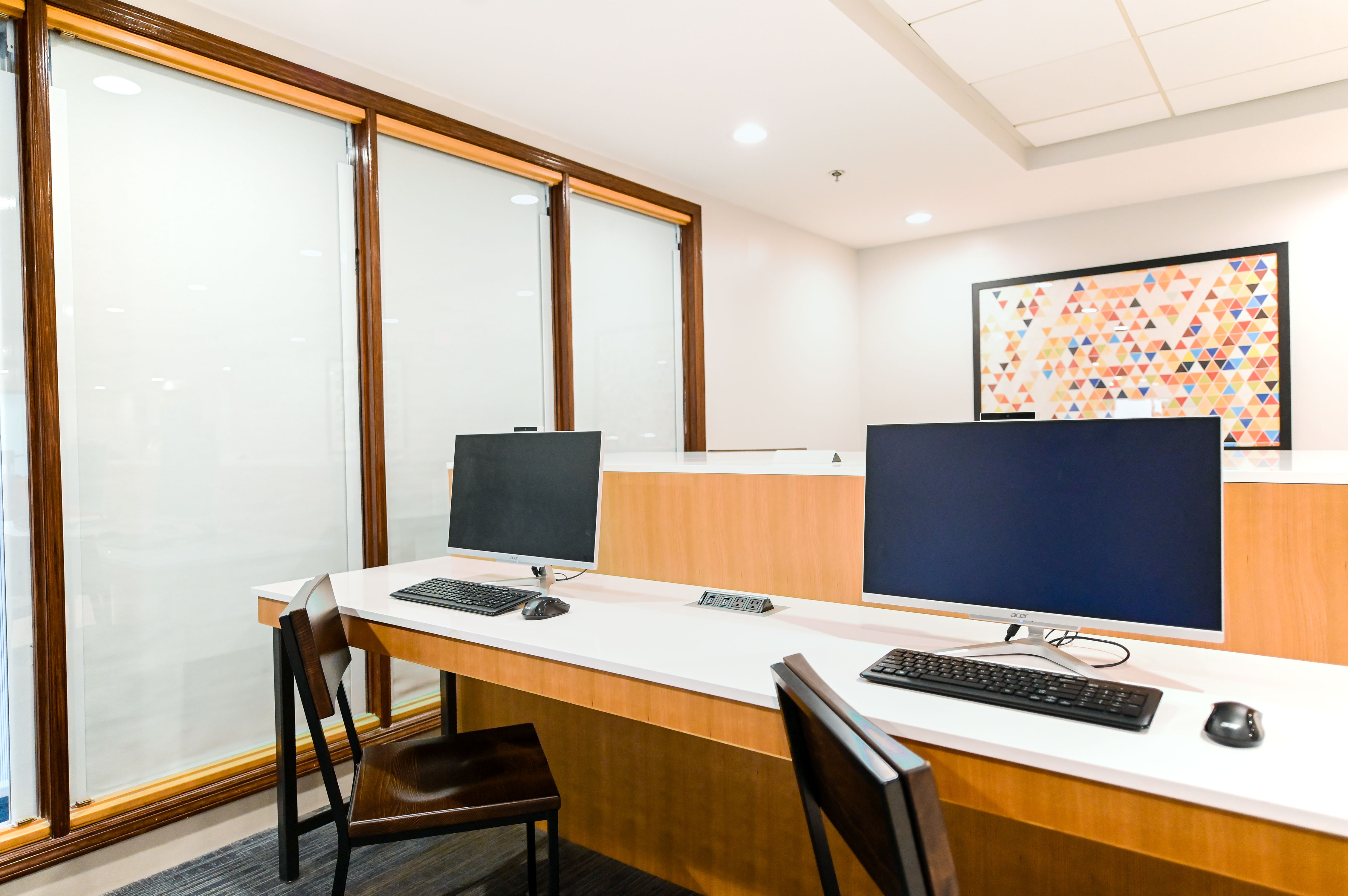 holiday inn express richmond airport by ihg