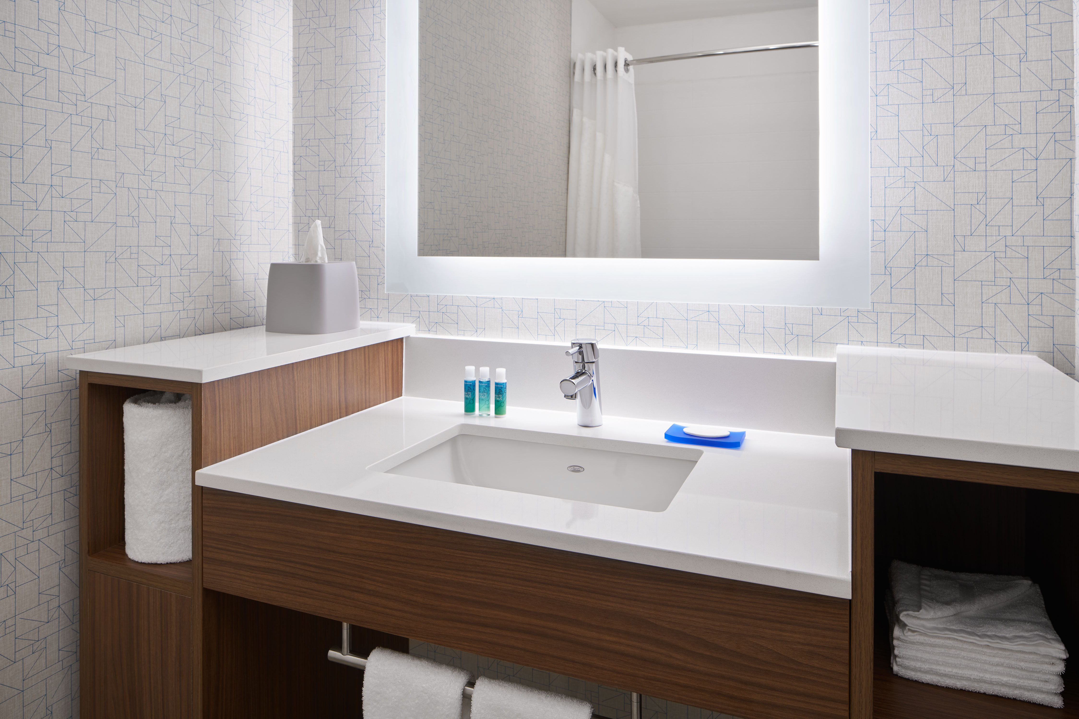 holiday inn express richmond downtown by ihg