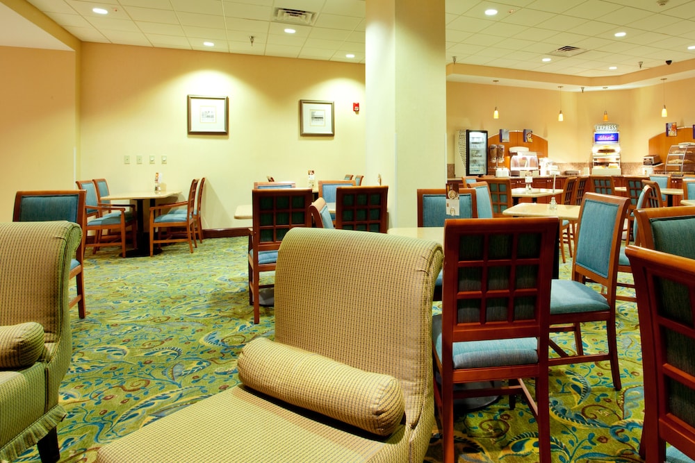 holiday inn express richmond downtown by ihg